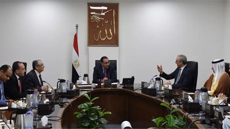 مدبولي يؤكد تعزيز التعاون مع 