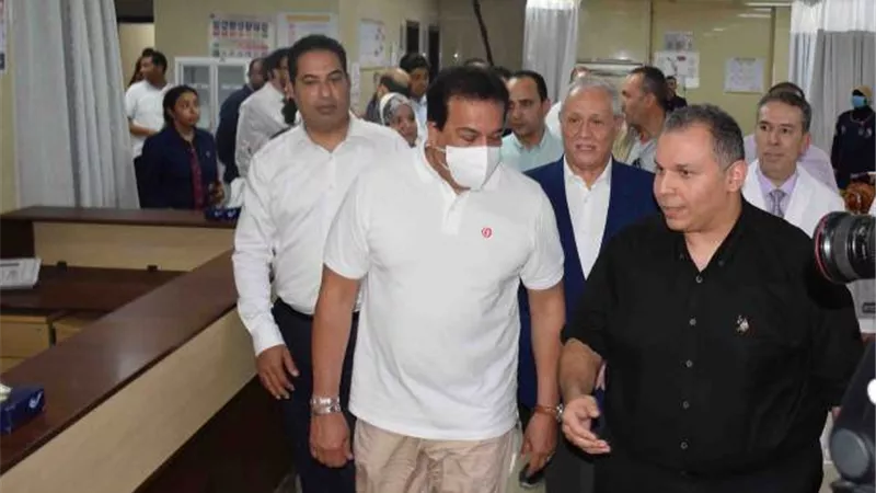 وزير الصحة يتفقد مستشفى حورس التخصصى ودار الضيافة بأرمنت بالأقصر
