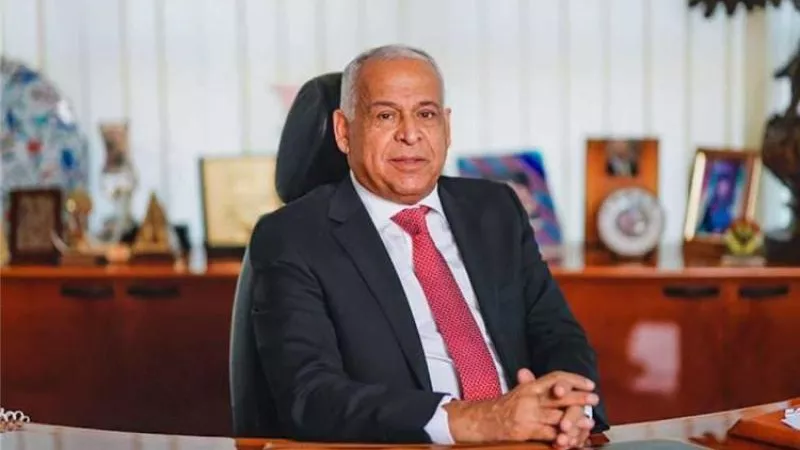 سموحة يطلب استعارة نجم الاهلي موسم جديد