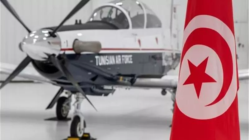 تونس تتسلم 4 طائرات تدريب أمريكية من نوع T-6C