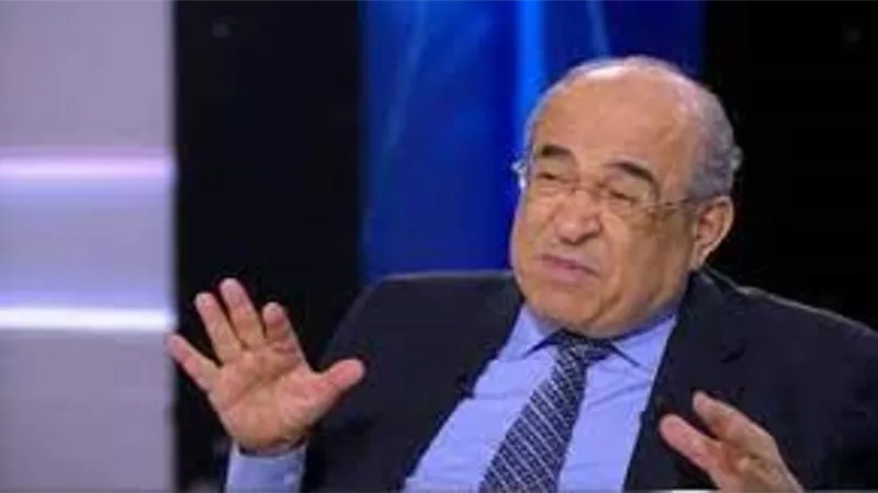 مصطفى الفقي: 