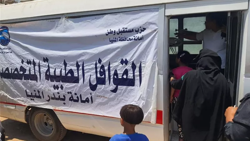 الكشف على ٢١٩ حالة في القافلة الطبية 