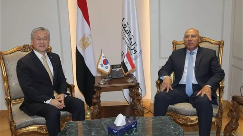 الوزير:لن نتعاقد مستقبلا علي استيراد اي وحدات متحركة جديدة