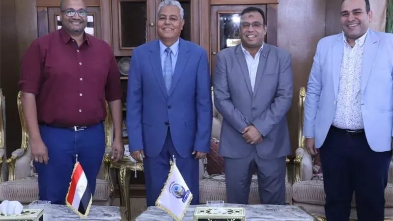 وفد الاعلى للجامعات يتفقد اختبارات القدرات بجامعة جنوب الواد