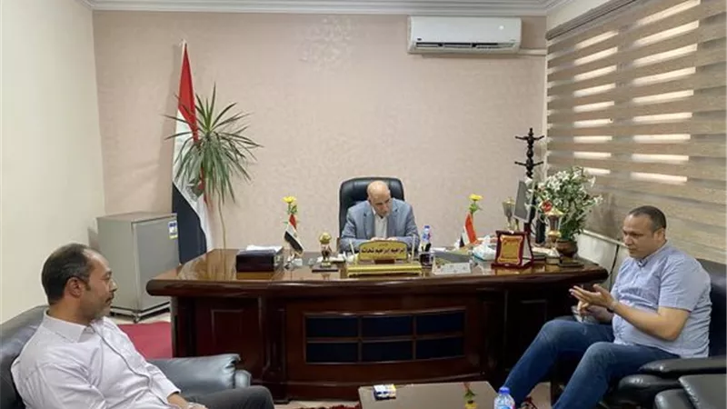 النائب محمد طلبة يناقش مشكلة ضعف التيار الكهربائي بالقنطرة