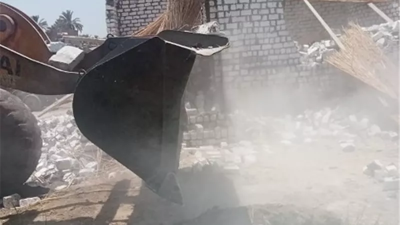 إزالة 185حالة تعدى على الاراضى ببنى سويف