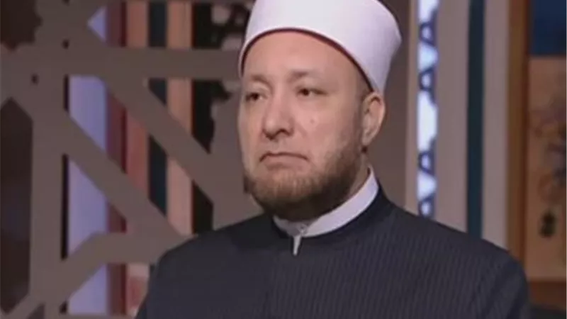رد قاطع من أمين الفتوى على المشككين بموعد آذان الفجر بمصر..فيديو