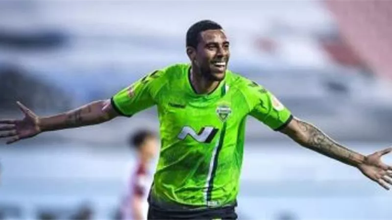 جيونبوك هيونداي الكوري يقرر عدم بيع سوزا للأهلي