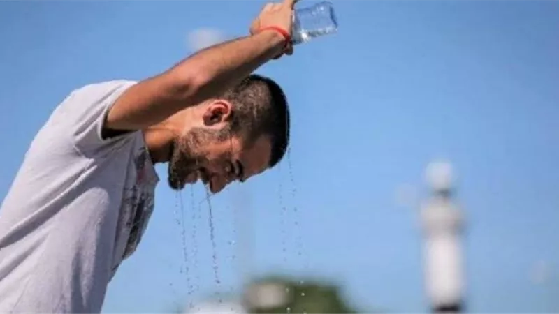 اليونان تستعد لأشد الأيام حرا منذ 50 عاما