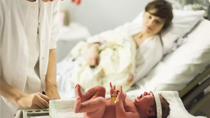 6 نصائح للاستحمام بعد الولادة