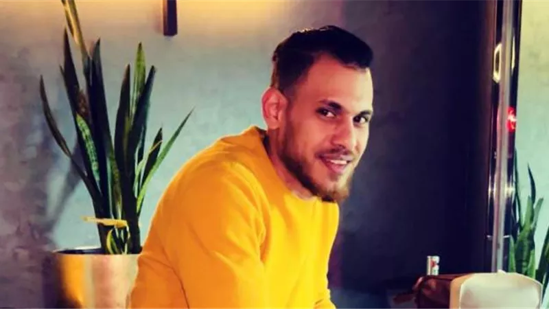 كريم عبدالرحمن يتألق فى القاء الشعر باللهجة الصعيدية على مواقع التواصل الاجتماعي