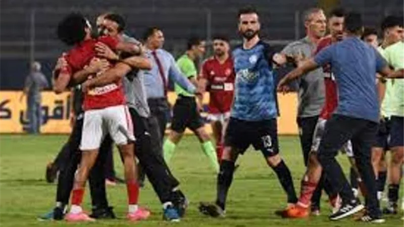 نجم الاهلى لحسين الشحات : تصرفك غير أخلاقى