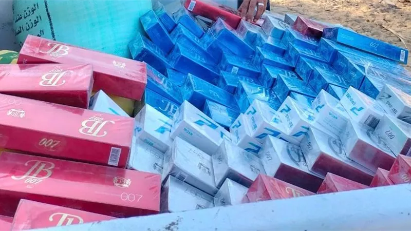 ضبط ١٠٠٠ علبة سجائر مهربة بدون فواتير في الإسماعيلية