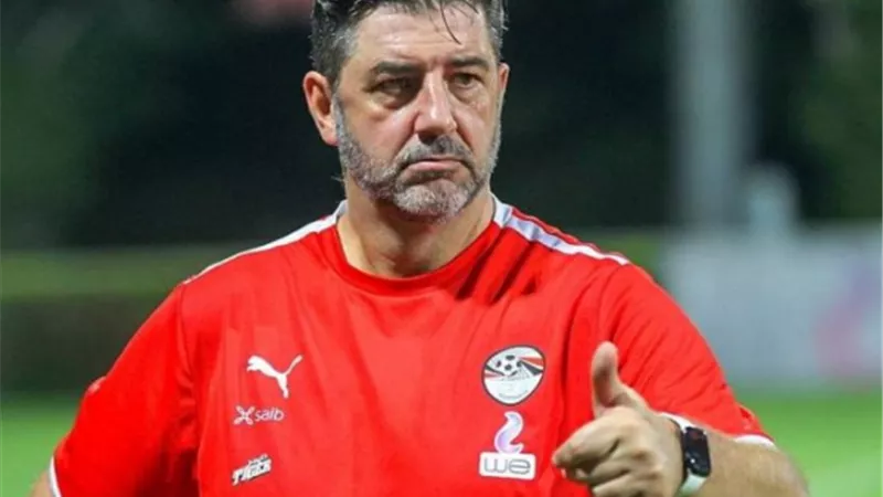فيتوريا ينفى اتفاقه مع أهلى جدة السعودي ومستمر مع منتخب مصر