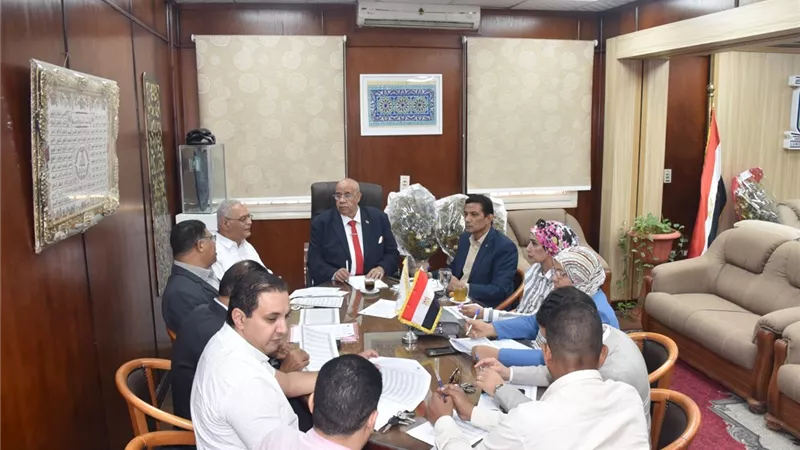 مجلس جامعة الأقصر يعتمد نتائج الفرق النهائية بالكليات