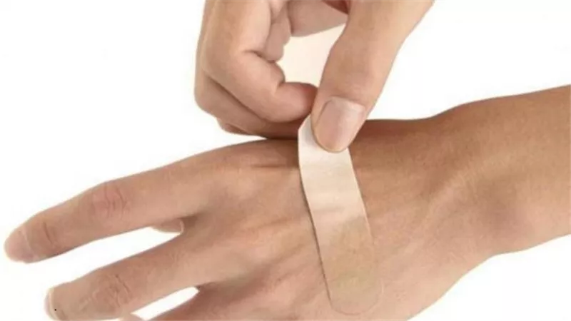 ابتكار ضمادات تزيل ندوب الجروح مستخلصة من الحشرات