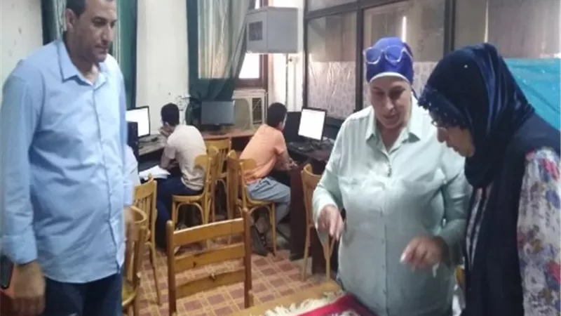 مديرتعليم القليوبية تتابع اختبارات المتقدمين لمدرسة