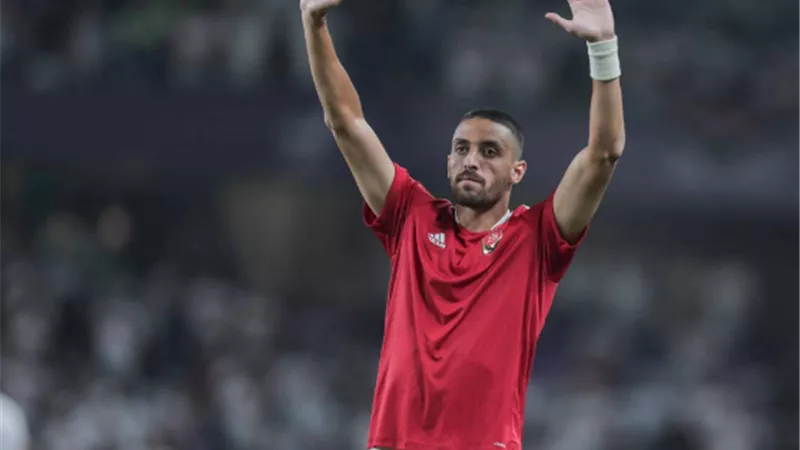 بعد التعاقد مع الموسيقار.. رحيل طاهر محمد طاهر عن الاهلى