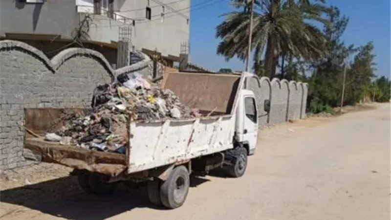 رفع 100 طن قمامة من مركز ومدينة الإسماعيلية