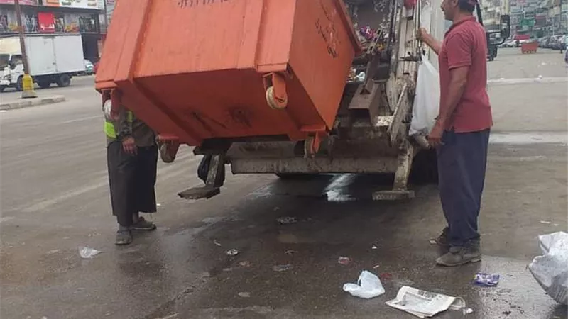 رفع 300طن مخلفات صلبة و750طن قمامه من الشوارع والميادين بالمنصورة