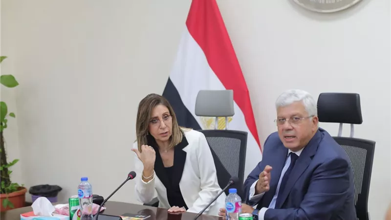 وزير التعليم العالي يرأس اجتماع مجلس أمناء بنك المعرفة المصري