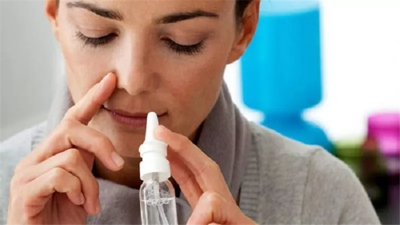 احذر غسل الأنف بماء البحر .. قد يكون ضارا فى هذه الحالة