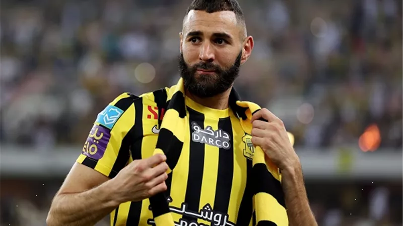 الترجى التونسي فى موقعة صعبة أمام اتحاد جدة بحضور كريم بنزيما