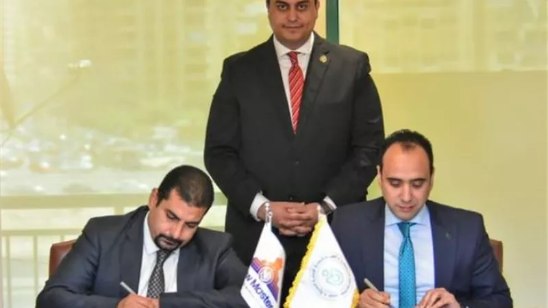 رئيس هيئة الرعاية الصحية يشهد توقيع بروتوكول تعاون مع أحد شركات الانشطة الطبية