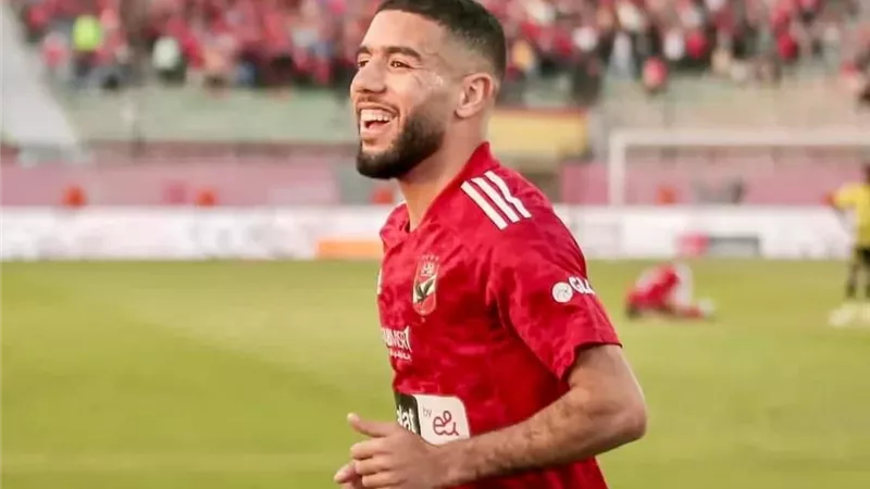 رئيس مولودية الجزائري يتواصل هاتفياً مع الخطيب لضم القندوسي