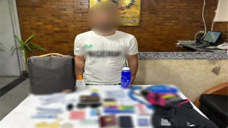 تتبعوا الهاتف..ضبط لص سرق حقيبة من آخر بإسلوب 