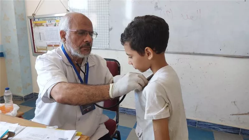 علاج ١٥٦٧ مواطنا بالمجان في قافلة طبية بدمياط