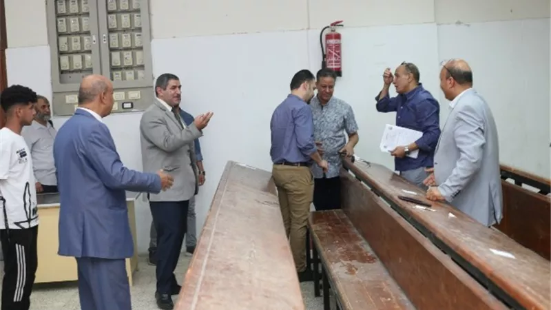 لجنة المجلس الأعلى للجامعات تتفقد اختبارات القدرات بكلية التربية