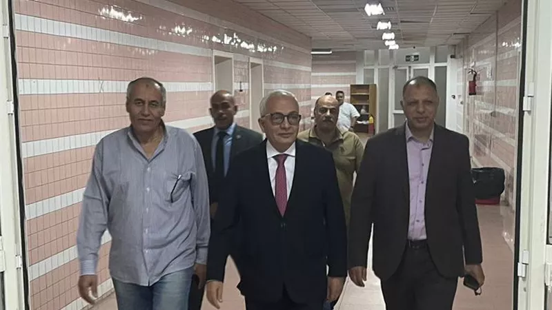 90 % نسبة النجاح فى مواد الفلسفة والبحتة والأحياء