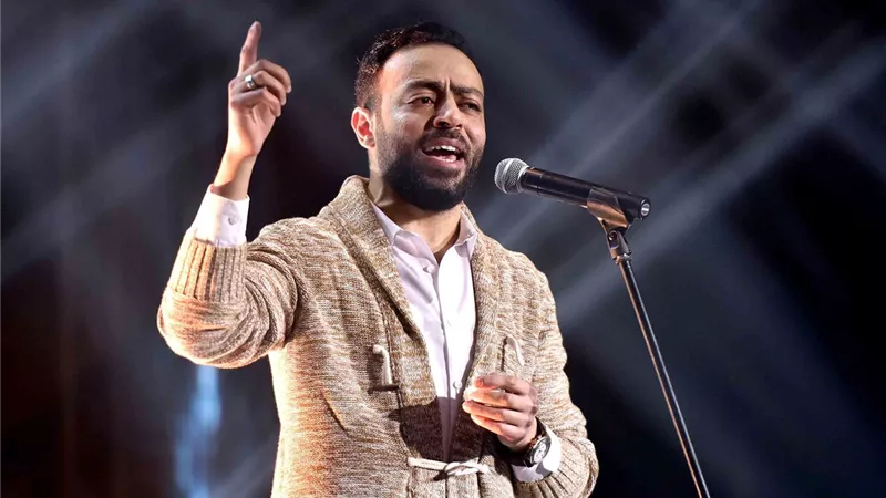موعد حفل تامر عاشور بـ مهرجان العلمين الجديدة