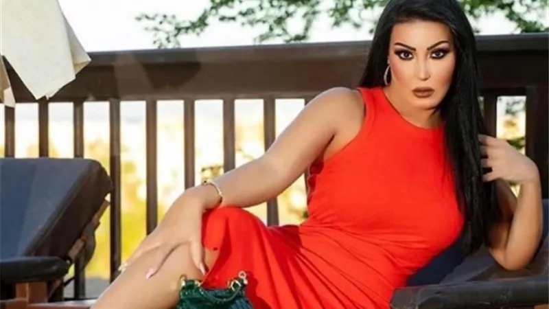 سمية الخشاب تعود إلى الغناء بأغنية جديدة