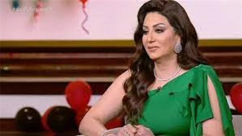 رسالة غامضة من وفاء عامر لـ جمهورها