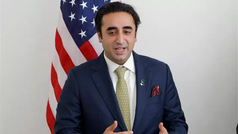 وزير خارجية باكستان يزور الإمارات