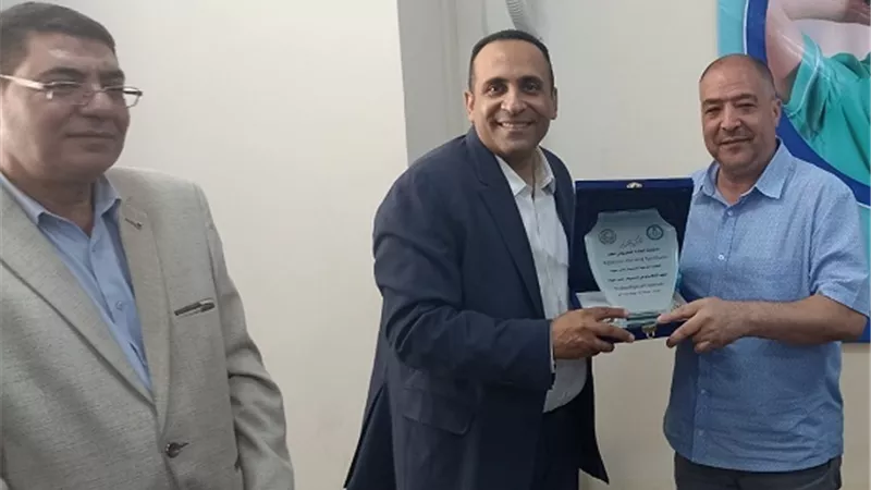 تكريم 800 من أطقم التمريض المعهد العالي التكنولوجي للتمريض