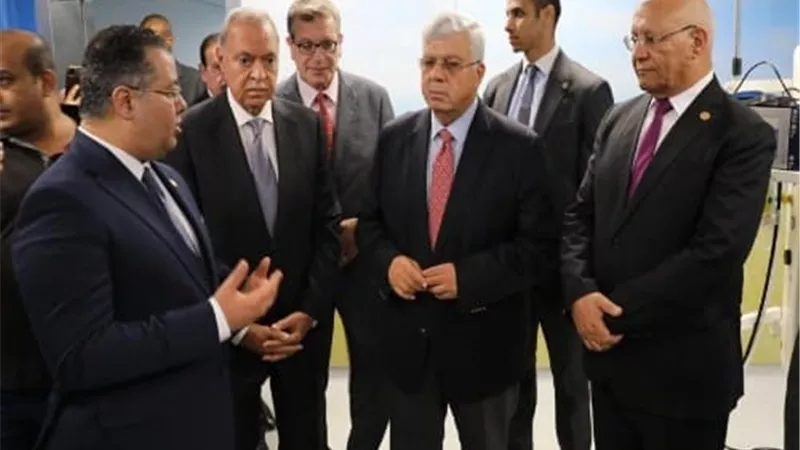 عاشور يفتتح عددًا من المشروعات والمنشآت الطبية بجامعة بنها