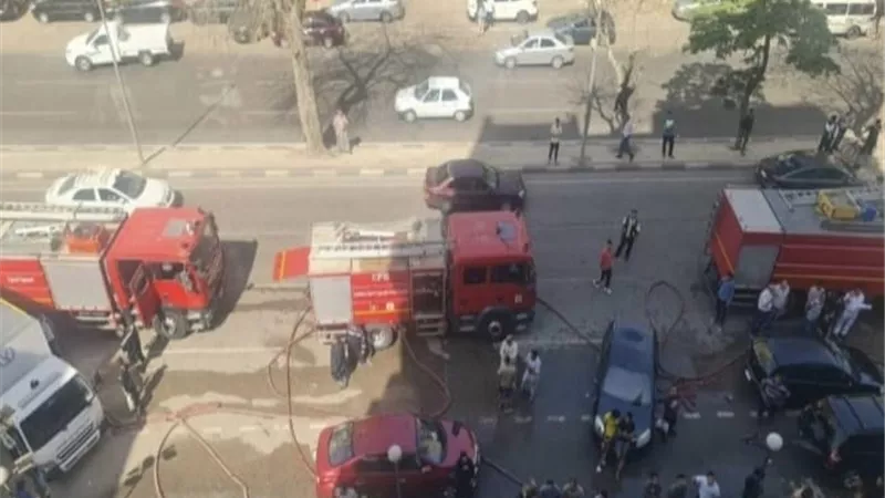 الحماية المدنية تنقذ 14 شخصا من حريق عقار من 10 طوابق