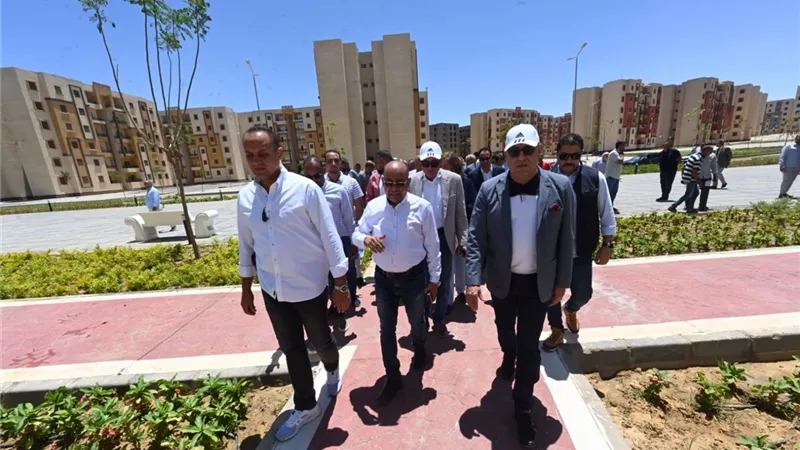 وزير الإسكان توفير وحدات سكنية بأسعار مناسبة لمختلف شرائح المجتمع