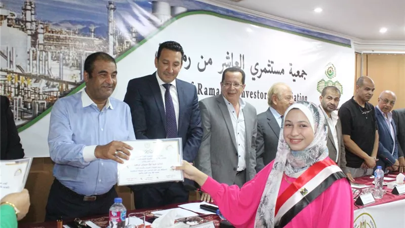 العاشر من رمضان تحصد المراكز العشرة الأولى في التعليم المزدوج