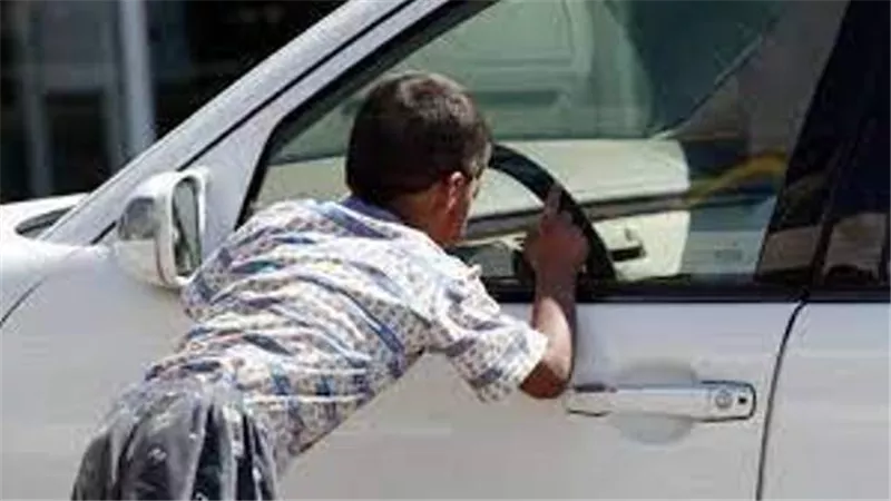 القبض على المتهمين بإجبار الأطفال على التسول