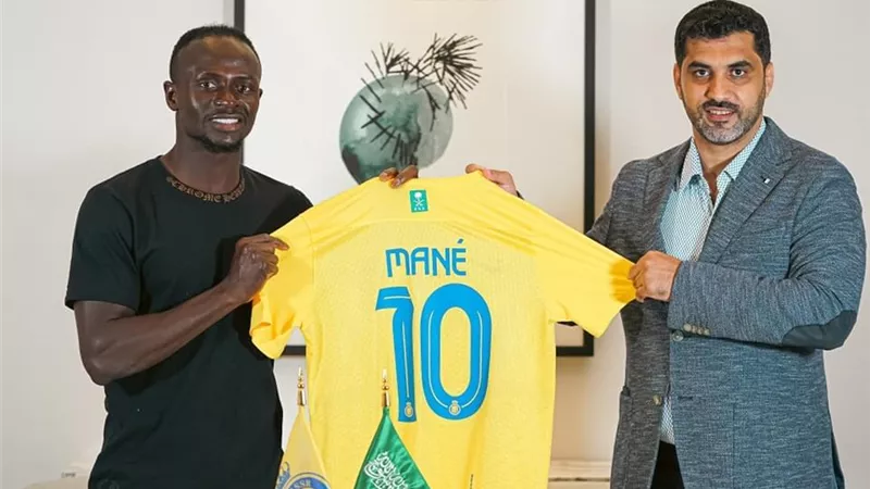 مليار و٣٠٠ مليون سنويا.. قيمة راتب مانى مع النصر السعودي