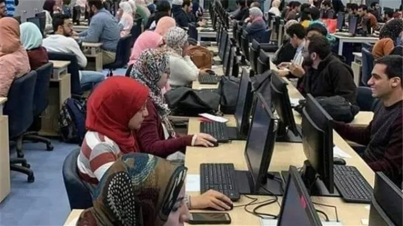انخفاض فى نسب القبول بالطب والصيدلة 2 بالمائة