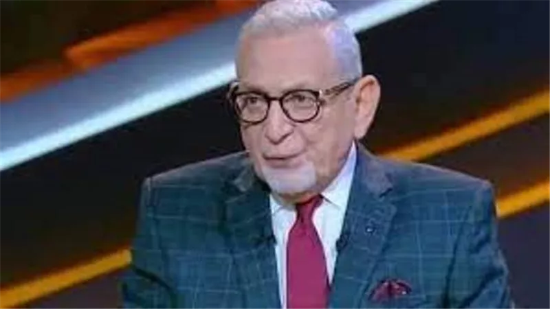 الصفقة الثالثة قريبا .. رئيس شركة الكرة بالاهلى يكشف التفاصيل