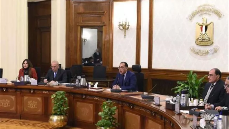 مجلس الوزراء يعقد اجتماعه الإسبوعي ويبحث عددا من الملفات الهامة