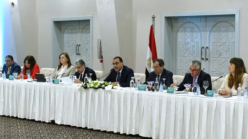مدبولي: نمتلك البنية التحتية اللازمة لإنتاج الهيدروجين الأخضر