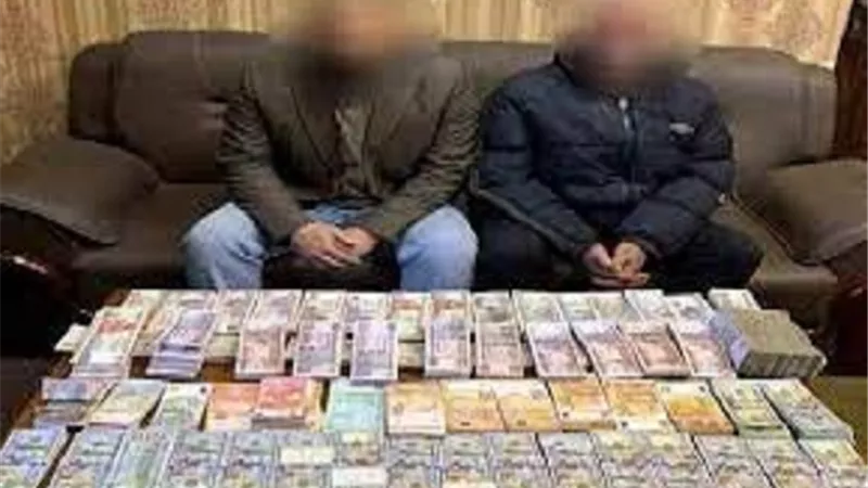 ضبط شخصين لقيامهما بالاتجار في النقد الأجنبي بالقاهرة