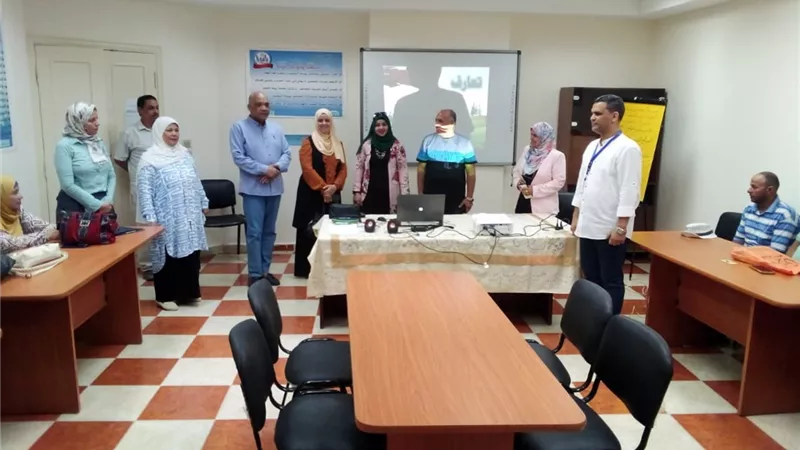 وكيل مديرية مطروح يتابع انطلاق مبادرة اتعلم . اتحصن